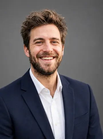 Casual Photo to Business Headshot: GPT Image 2.5 result